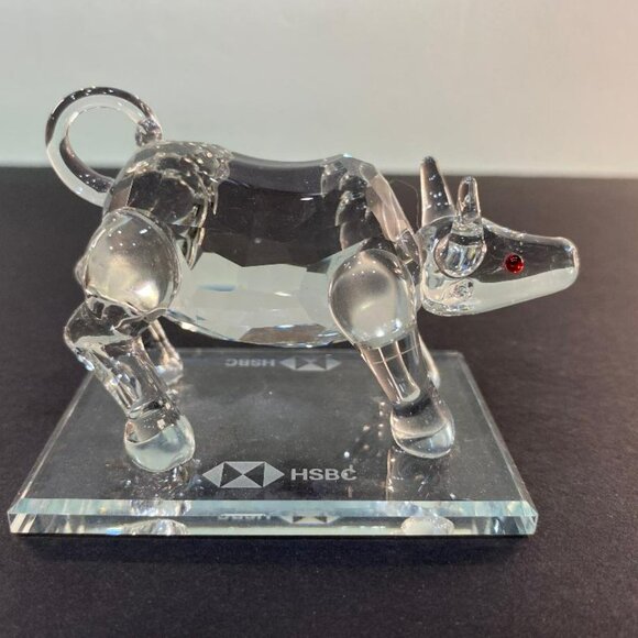 HSBC Bull Ox Oxen Steer Crystal Figurine Red Eyes RARE HTF 3 x 2 x 2.5" - Picture 5 of 10